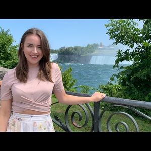 Meet your Posher, Ashley